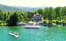Lale Hotel